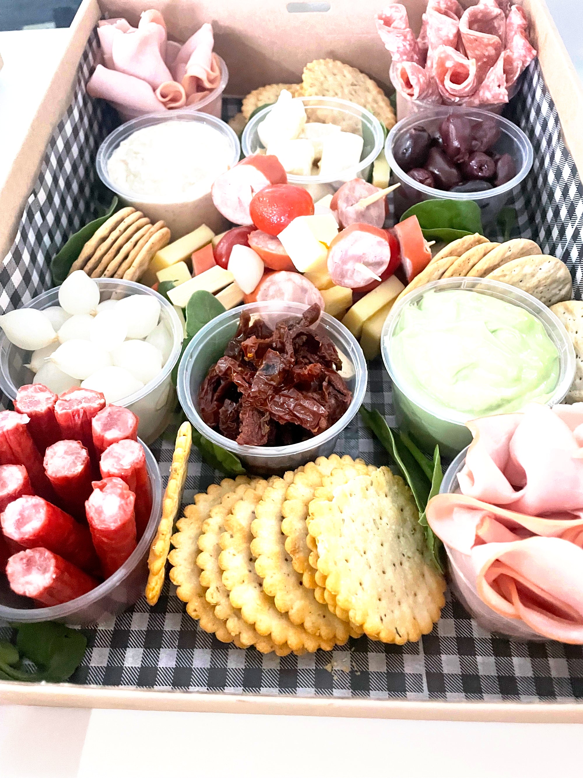Caboonbah Picnic Lunch Box for One